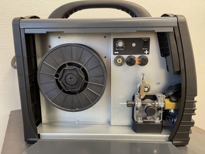 mig-striker-200-welding-machine-11137